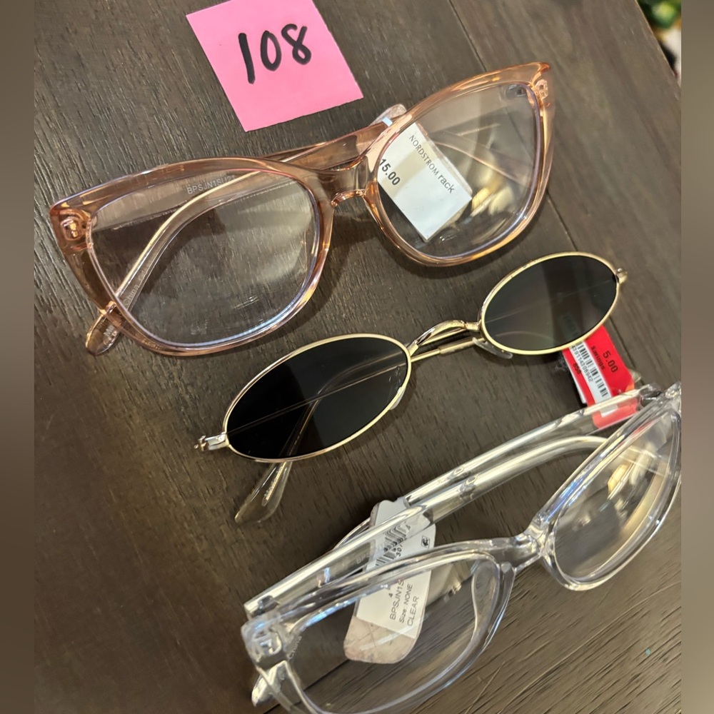 Lot of 3 prs of Stylish Fashion Eyewear/ sunglasses Set - Pink, Brown, Black New